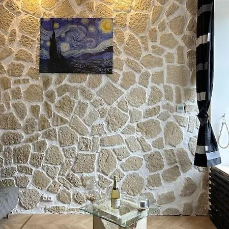 Apartment Cocon, Sur Marne, Parking, Wifi, Proche Rer Lagny