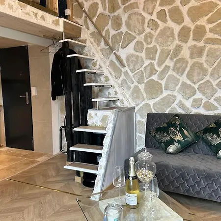 Apartment Cocon, Sur Marne, Parking, Wifi, Proche Rer