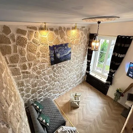 Cocon, Sur Marne, Parking, Wifi, Proche Rer Apartment Lagny